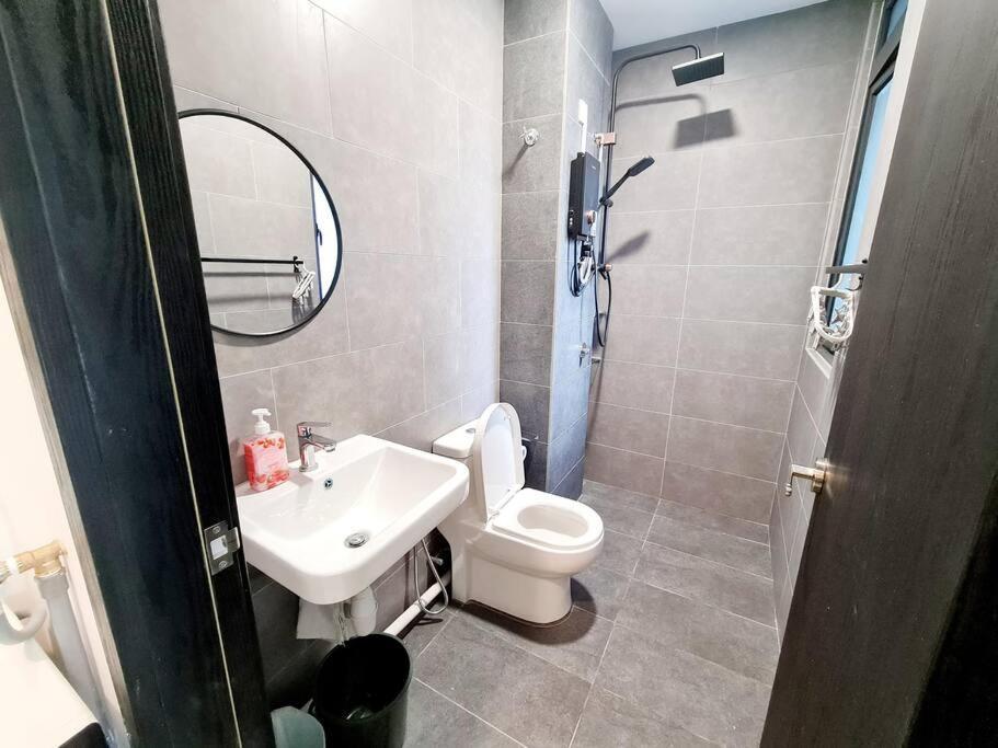 Neu Near Gleneagles 10 Minutes To Klcc Apartamento Kuala Lumpur